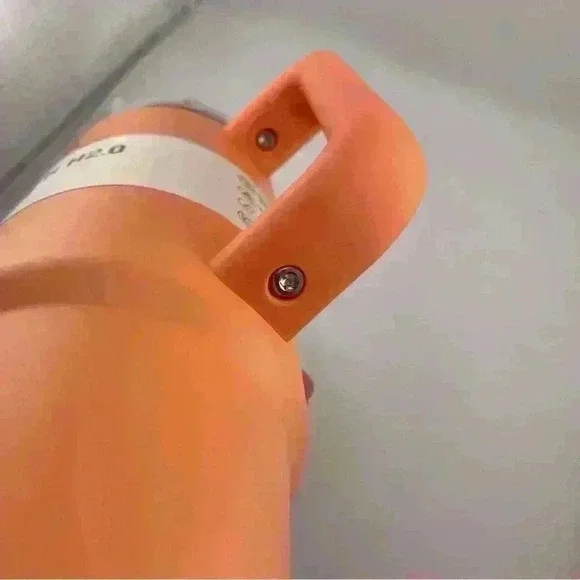 stanley Quencher Tumbler 30 oz Nectarine coral Color - Picture 7 of 8